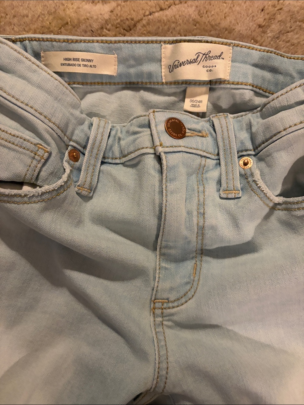 Universal Thread Light Wash High Rise Skinny Jeans